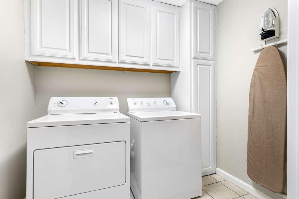 Best Western Plus Lewisville Flower Mound Room photo